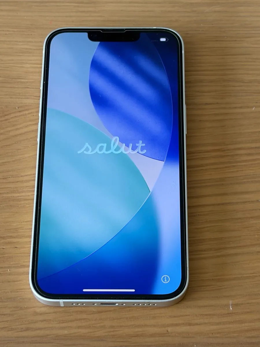 IPhone 13 Unlocked Mint Condition - Image 3