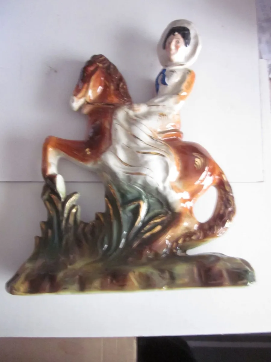 Pair of Staffordshire Figures Cowboy Cowgirl Horse - Image 3