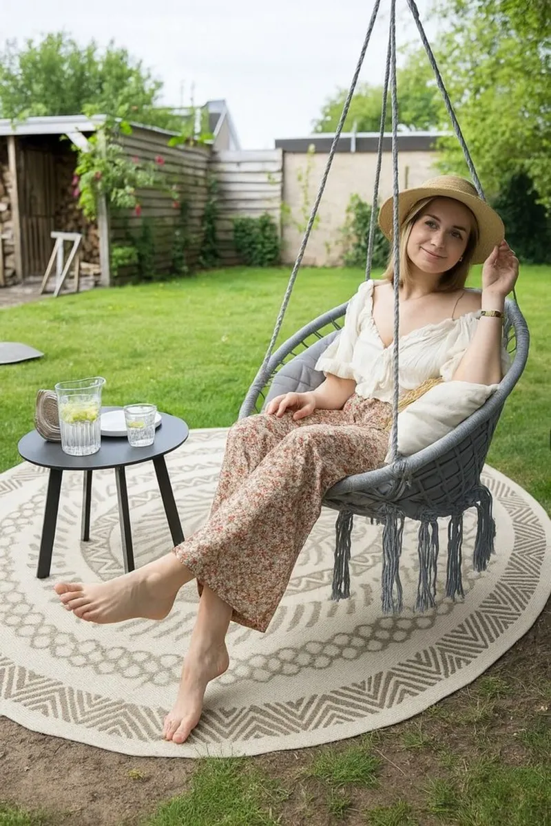 Hanging Swing Chair Stork's Nest for Home Garden - Image 1