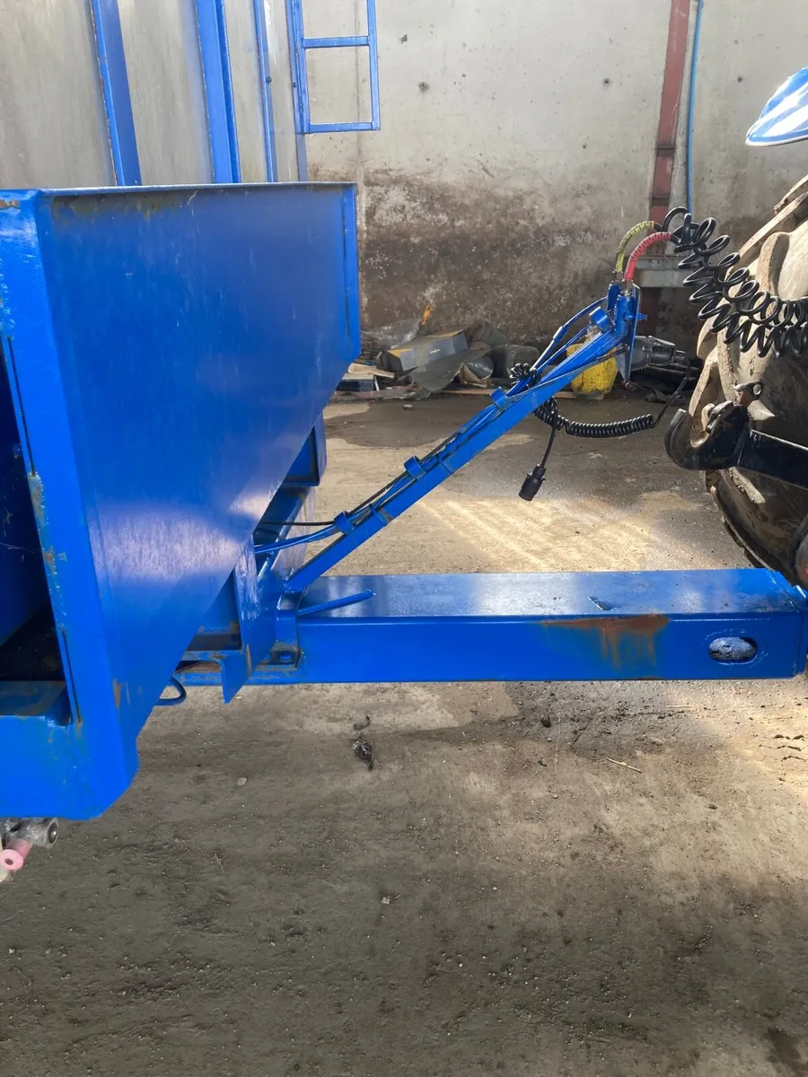 25ft cattle trailer - Image 2