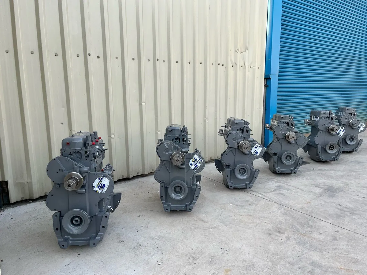 Mf 135 reconditioned engine - Image 2