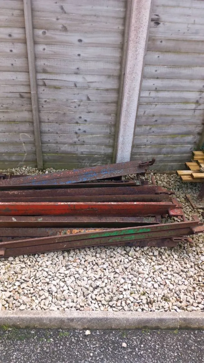 Kwikstage scaffolding - Image 2