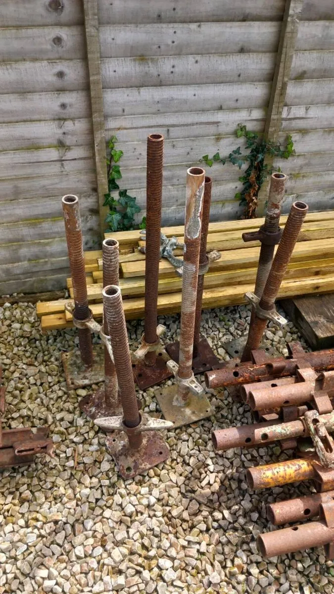 Kwikstage scaffolding - Image 4