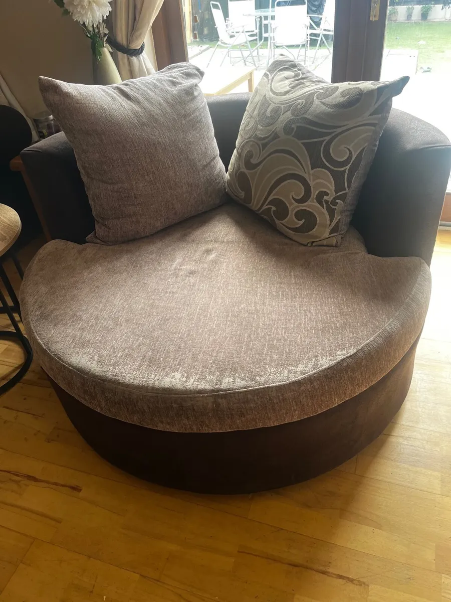 3 piece furniture suite - Image 2