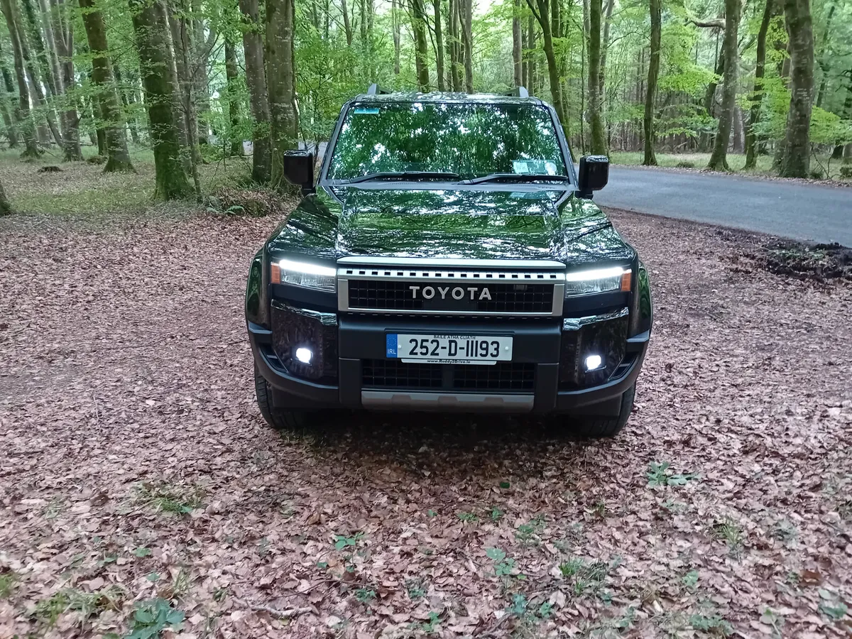252 TOYOTA  LANDCRUISER  LWB 2.8D AUTO  11 KLMS - Image 2