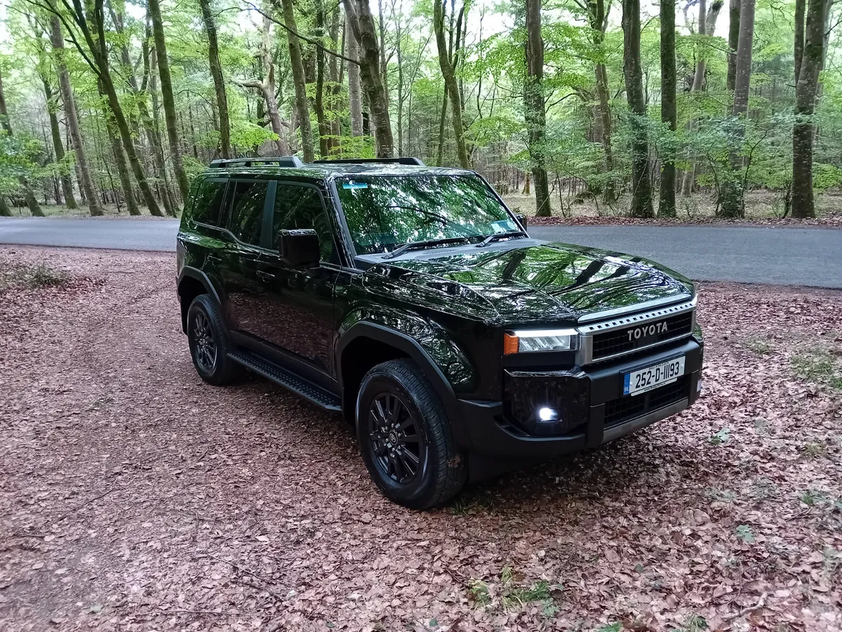 252 TOYOTA  LANDCRUISER  LWB 2.8D AUTO  11 KLMS - Image 3
