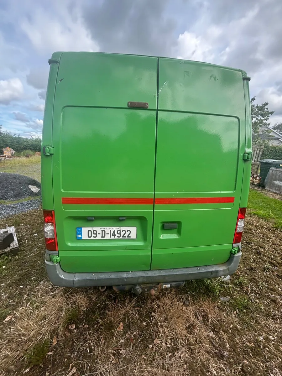 Ford Transit 2009 - Image 2