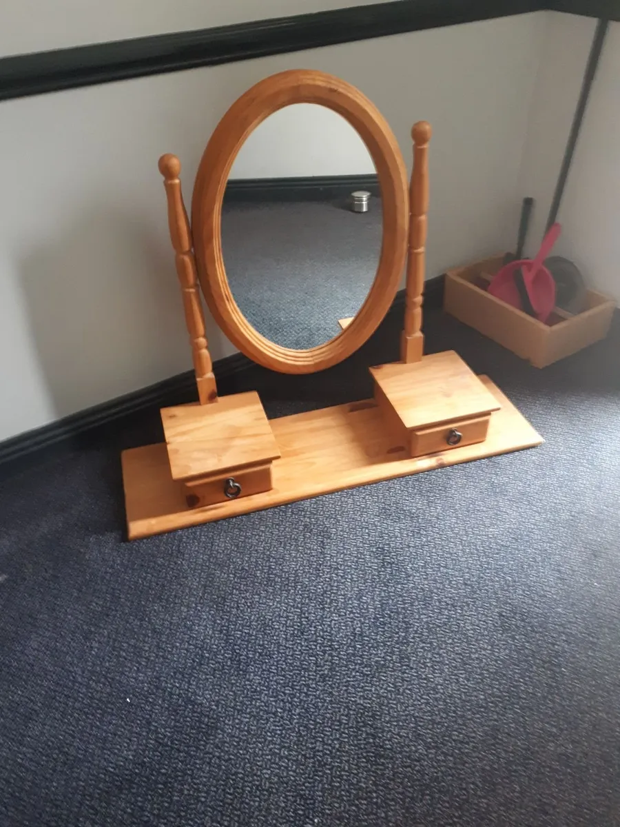 Bedroom - Image 4