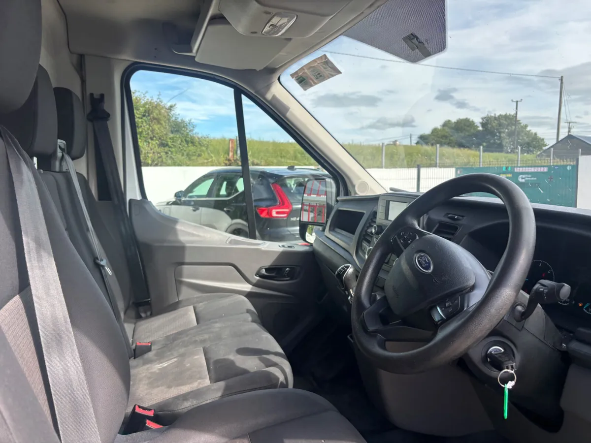 Ford transit 22 reg - Image 2