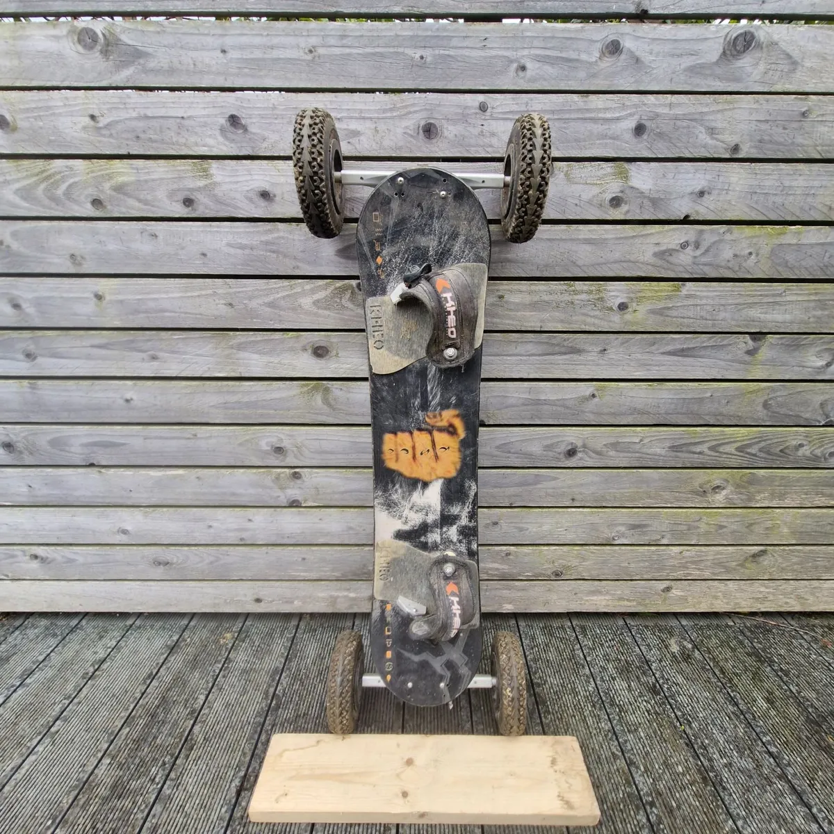 Kiteboard/ Mountain board - 50 euros - Image 1