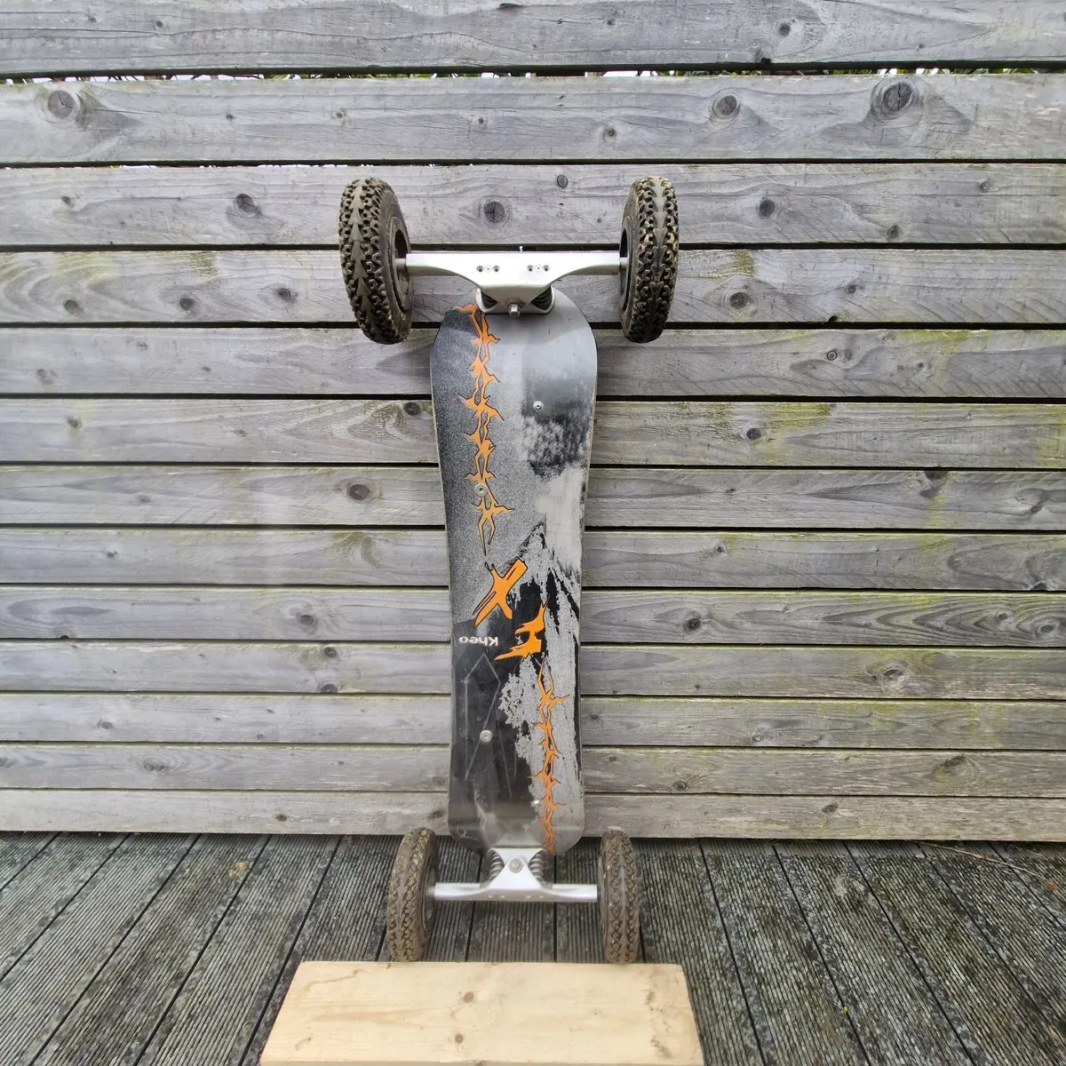 Kiteboard/ Mountain board - 50 euros - Image 2