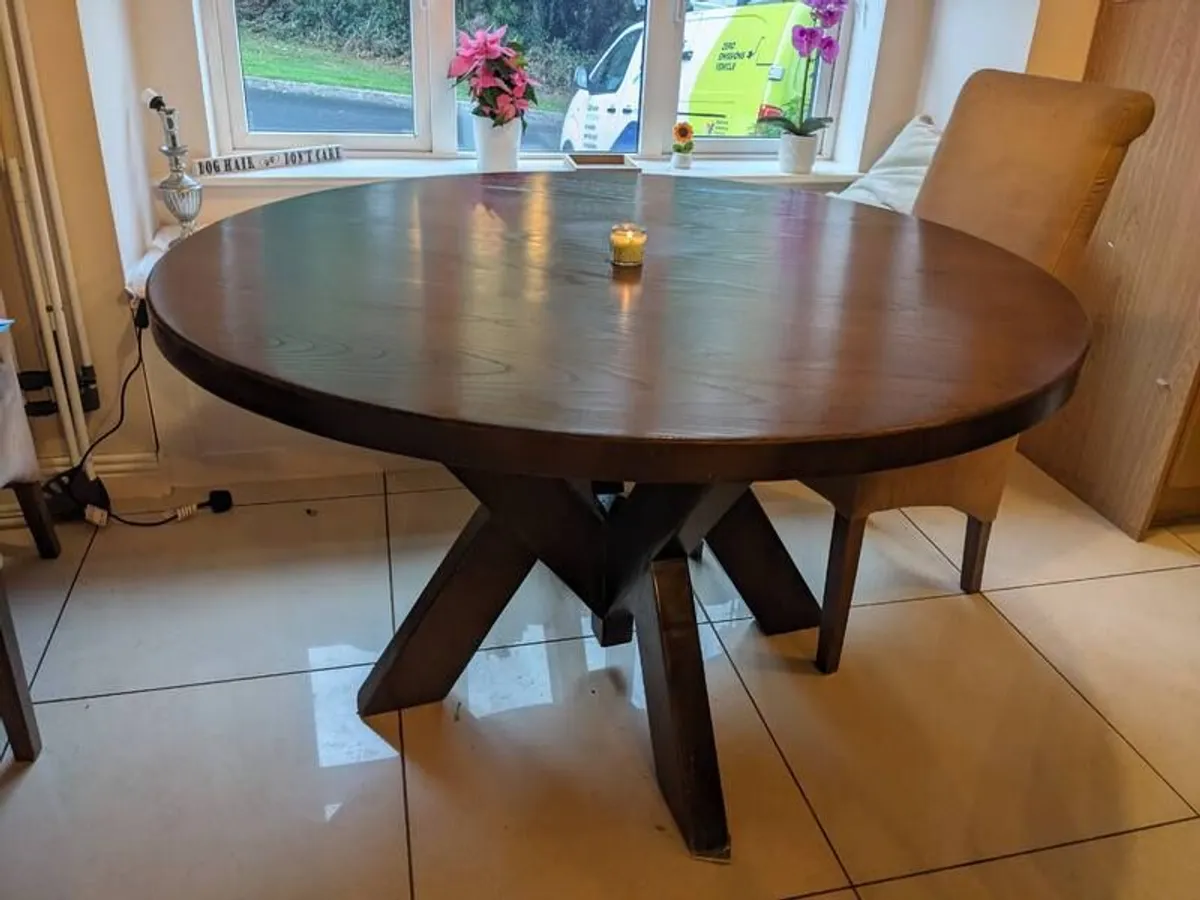 Dining table - Image 4