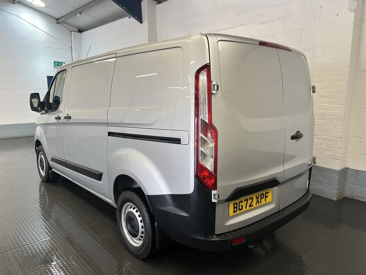 2022 Ford Transit Custom Panel Van - Image 4