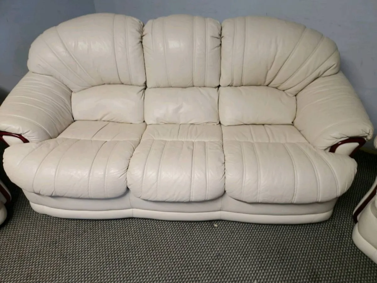 Sofas - Image 3