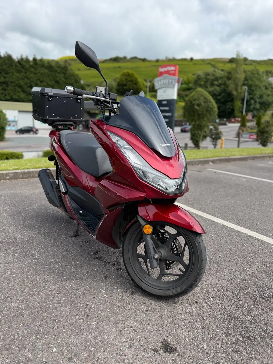 Honda PCX - Image 2