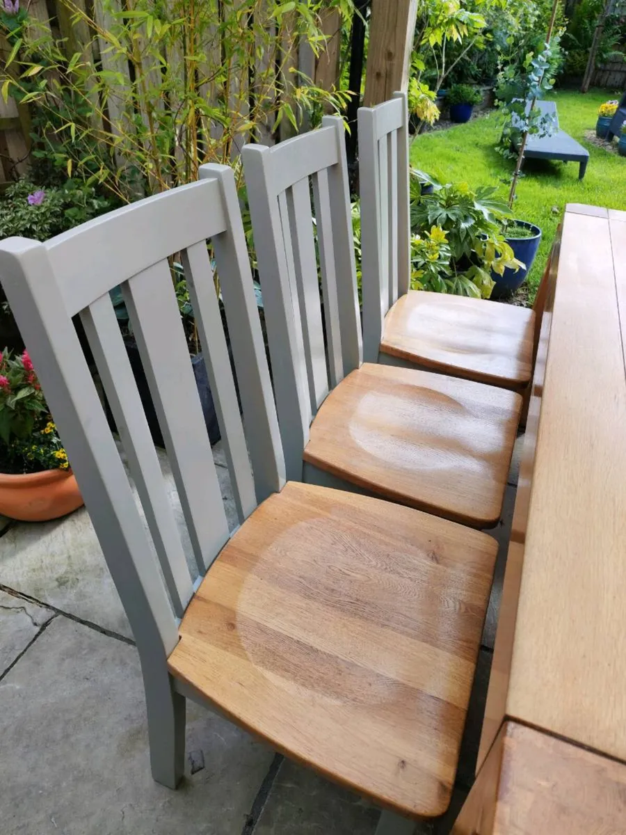 Large oak table - Image 4
