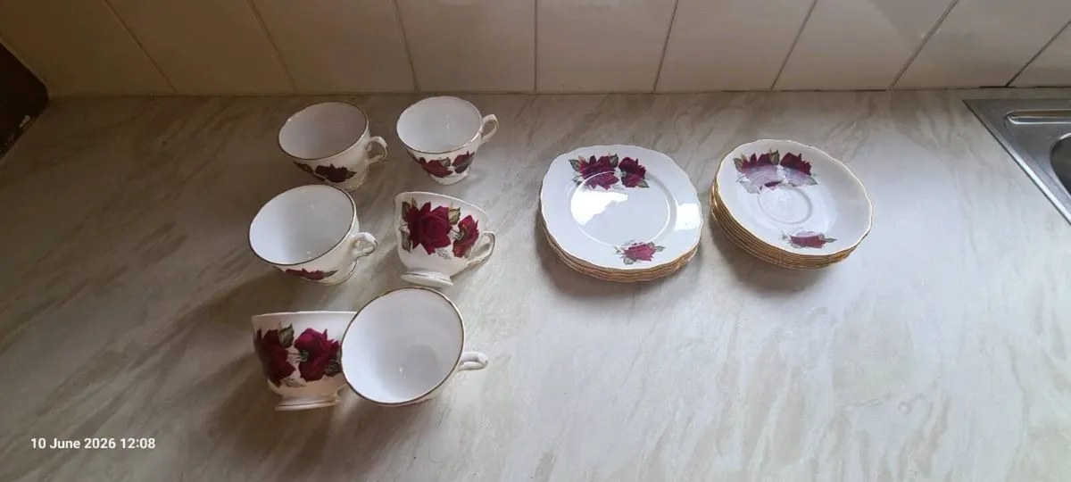 Fine bone China - Image 1