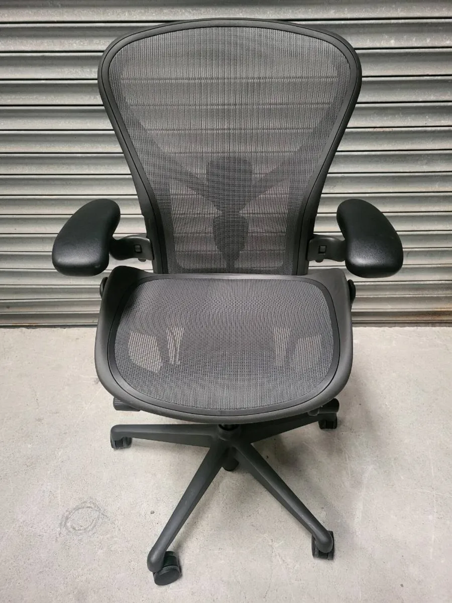 Herman Miller Remastered. 2024. Mint Condition - Image 2