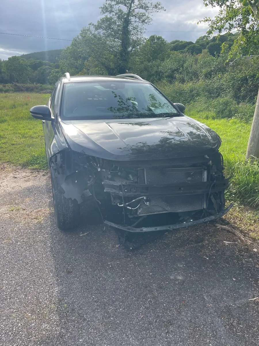2022 VW Taigo - Accident damaged - runs & moves. - Image 1