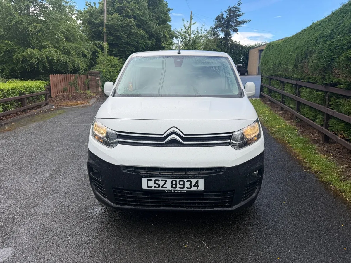 2019 Citroen Berlingo 1.5 Hdi Driver Model No Vat - Image 2