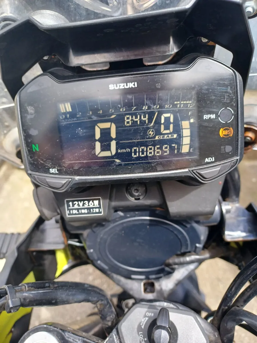 Suzuki V-Storm 250 - Image 4