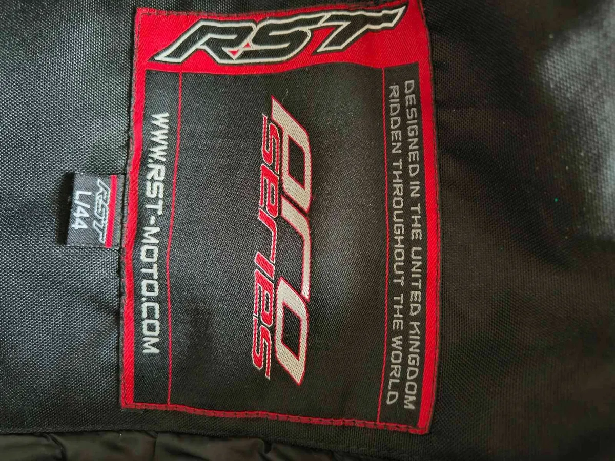RST - Motorcycle jacket - Image 4