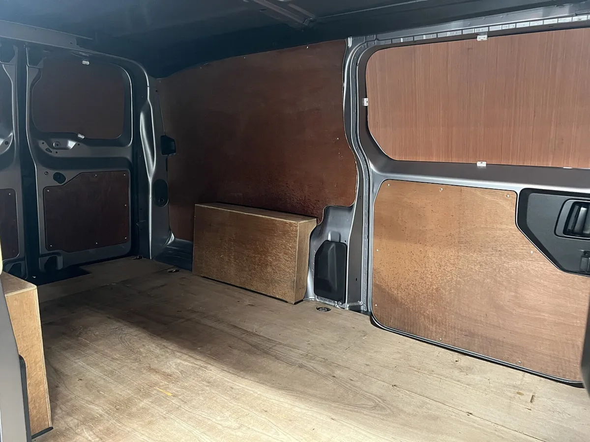 2022 Fiat Scudo Panel Van - Image 4