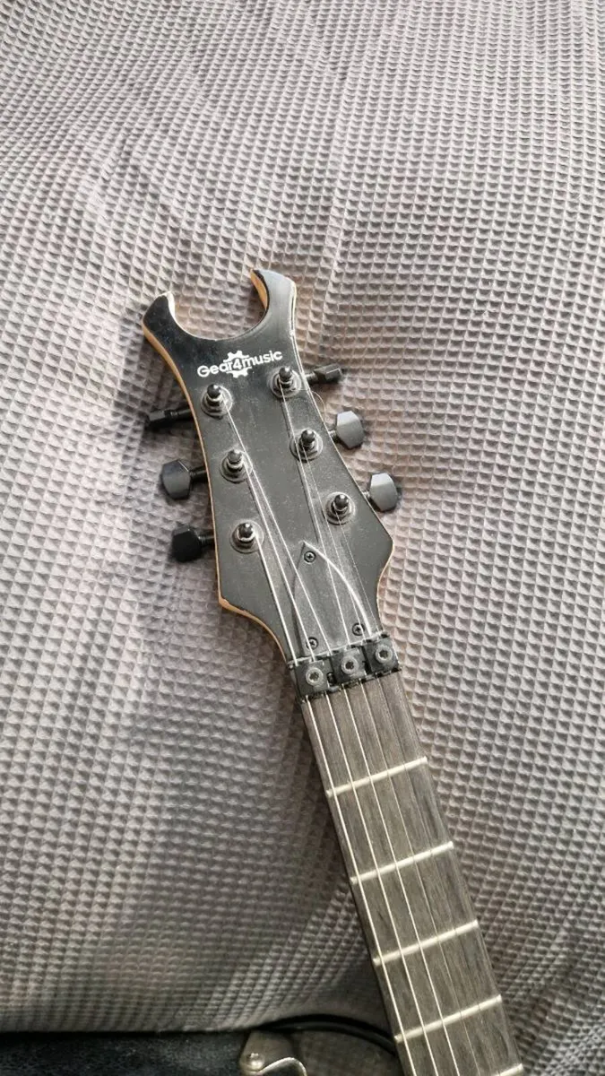 Guitar - Image 3