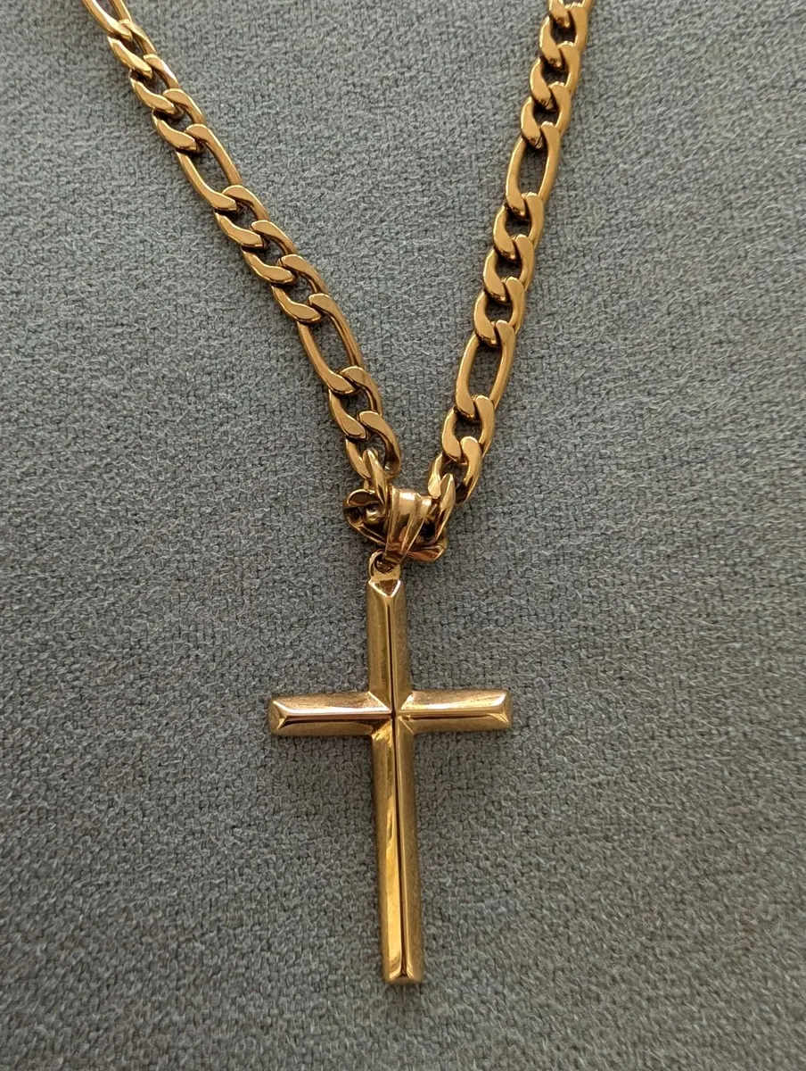 Adorato Jewelry 24k Gold Cross Figaro  22" Chain - Image 3