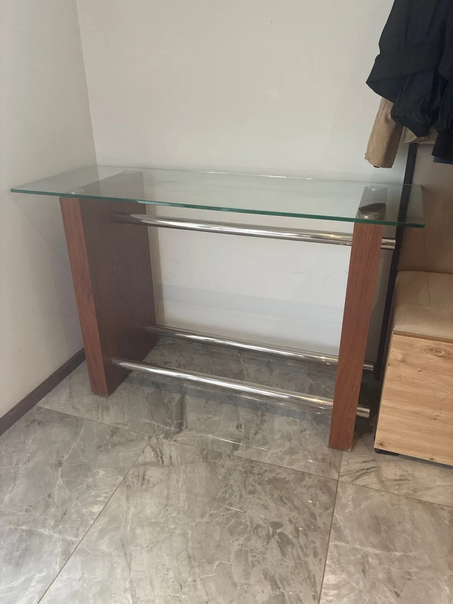Console table - Image 1