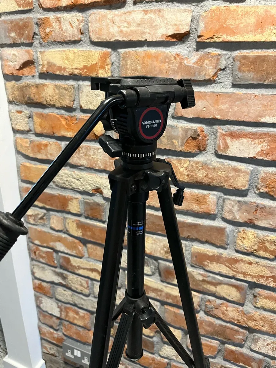 Vintage tripod - Image 4