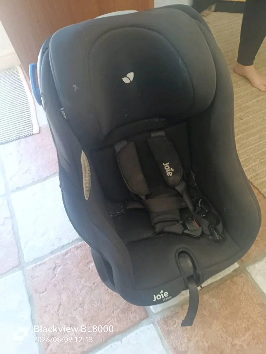Car seat - Image 1