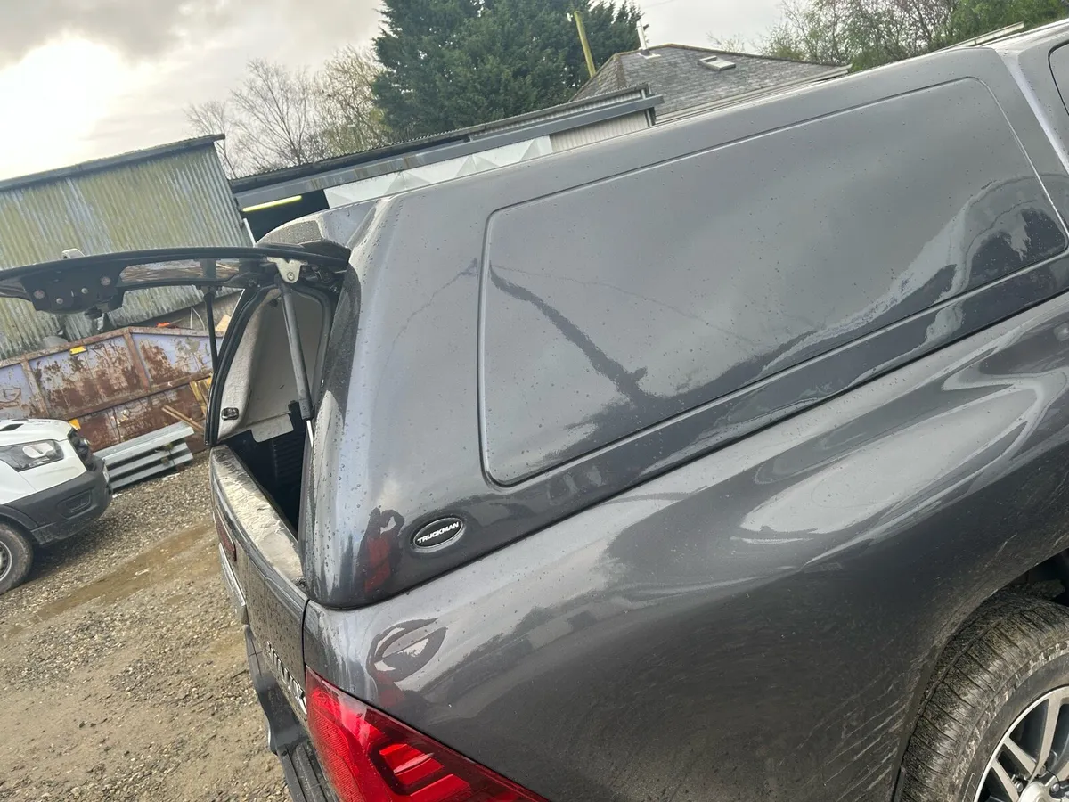 19 hilux  trucman canopy - Image 2