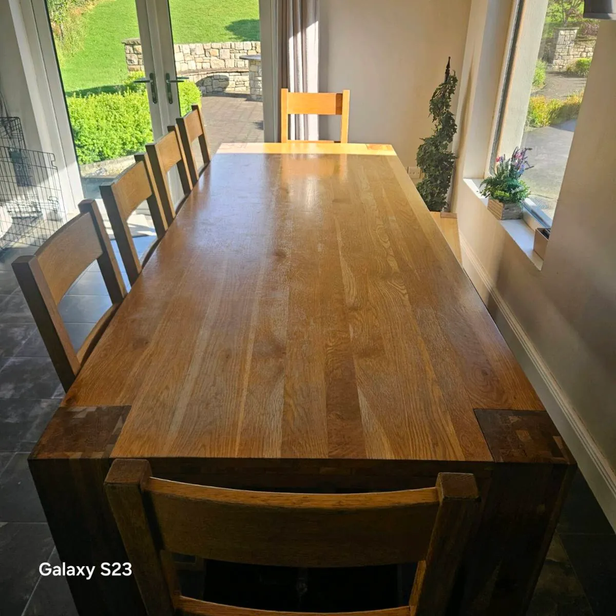 Table chairs bench - Image 1