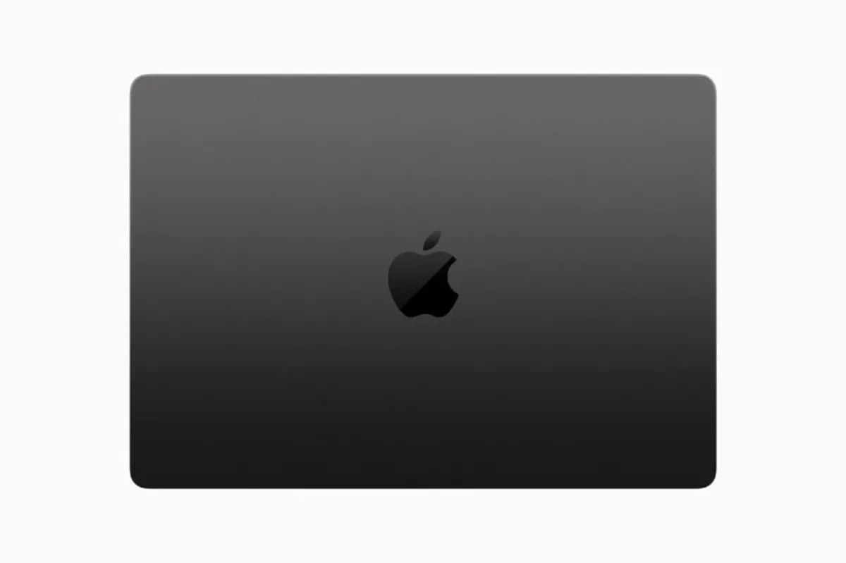 Apple MackBook Pro M3  512 gb Silver - Image 1