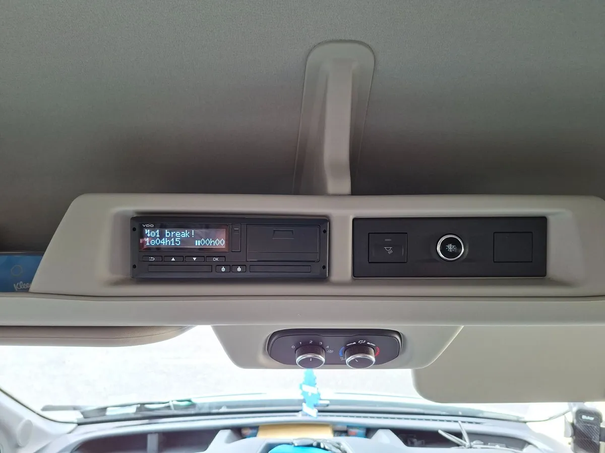 Ford Transit 2019 - Image 2