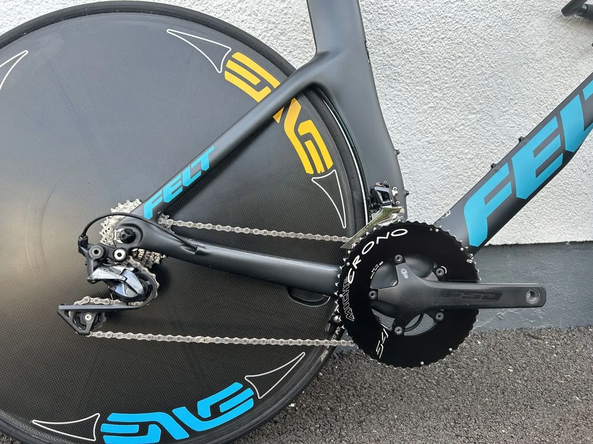 Felt B14 TT / Triathlon Bike - Image 2