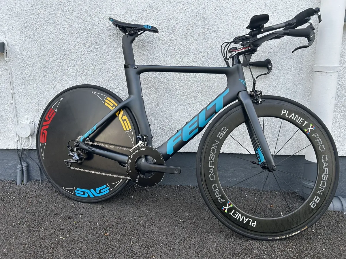 Felt B14 TT / Triathlon Bike - Image 1