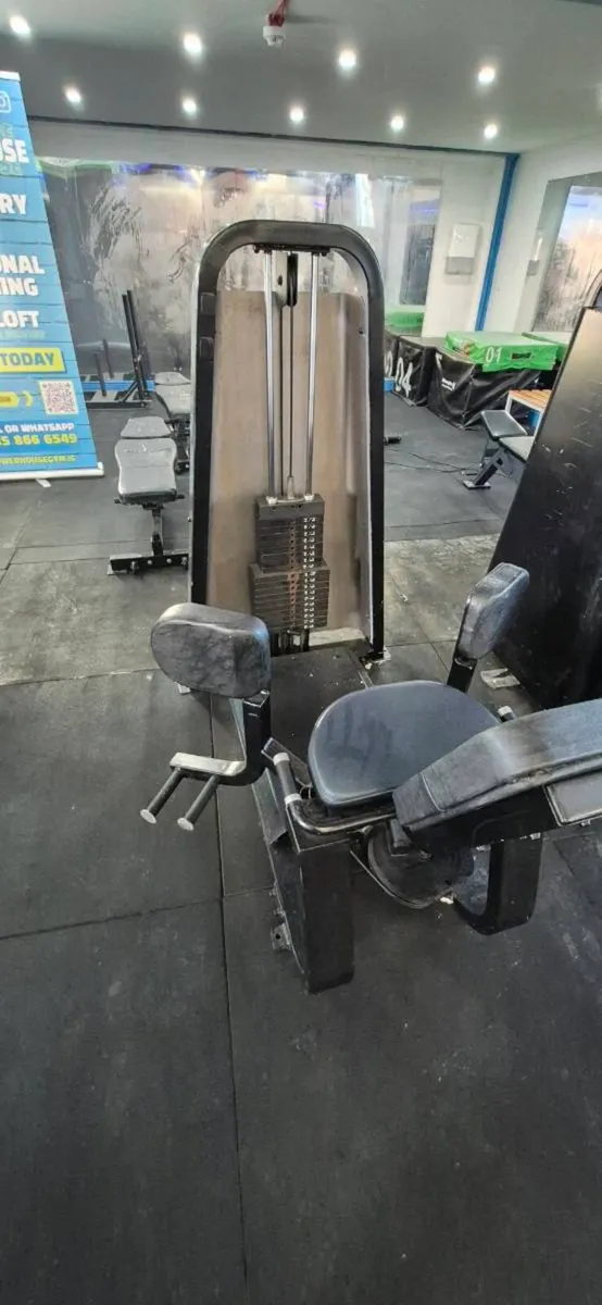 Precor adductor - Image 1