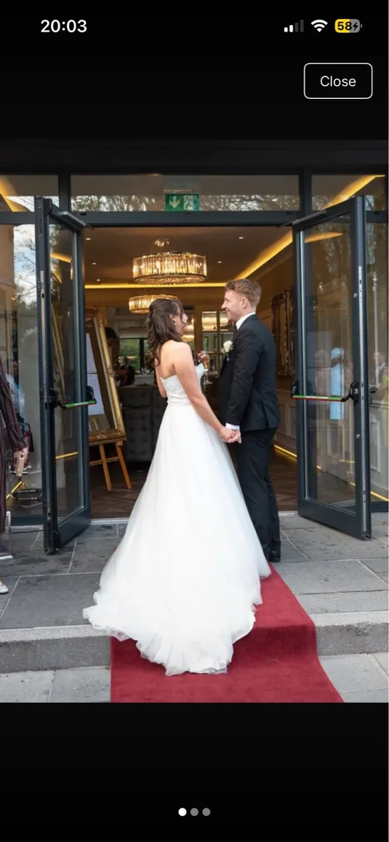 Wedding gown dress - Image 1
