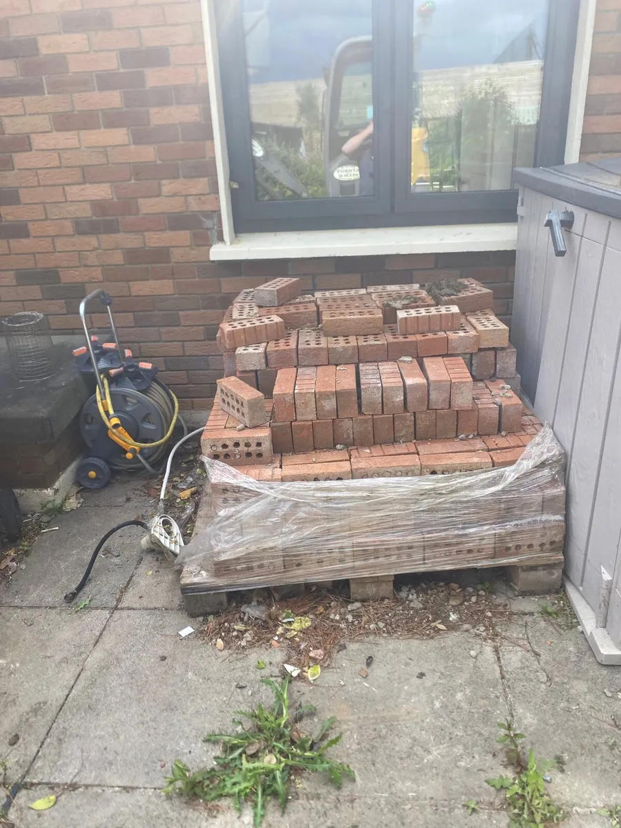bricks - Image 1