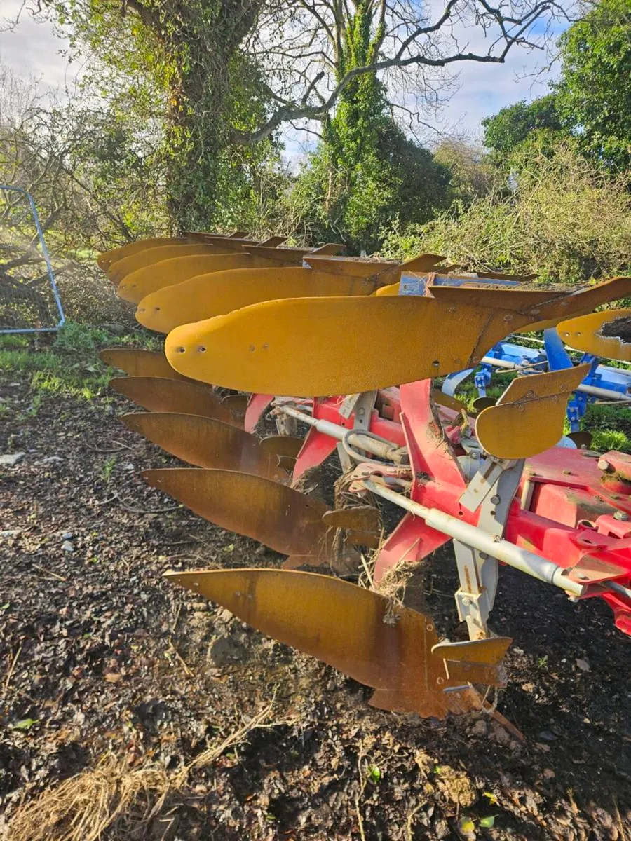 5 furrow Agrolux Plough - Image 4