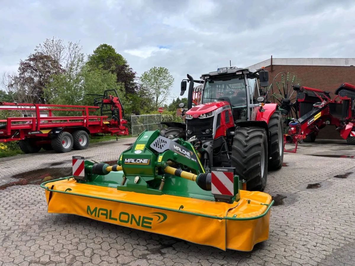 Malone Procut 3000 FC – Front Mounted Mower Condi - Image 4