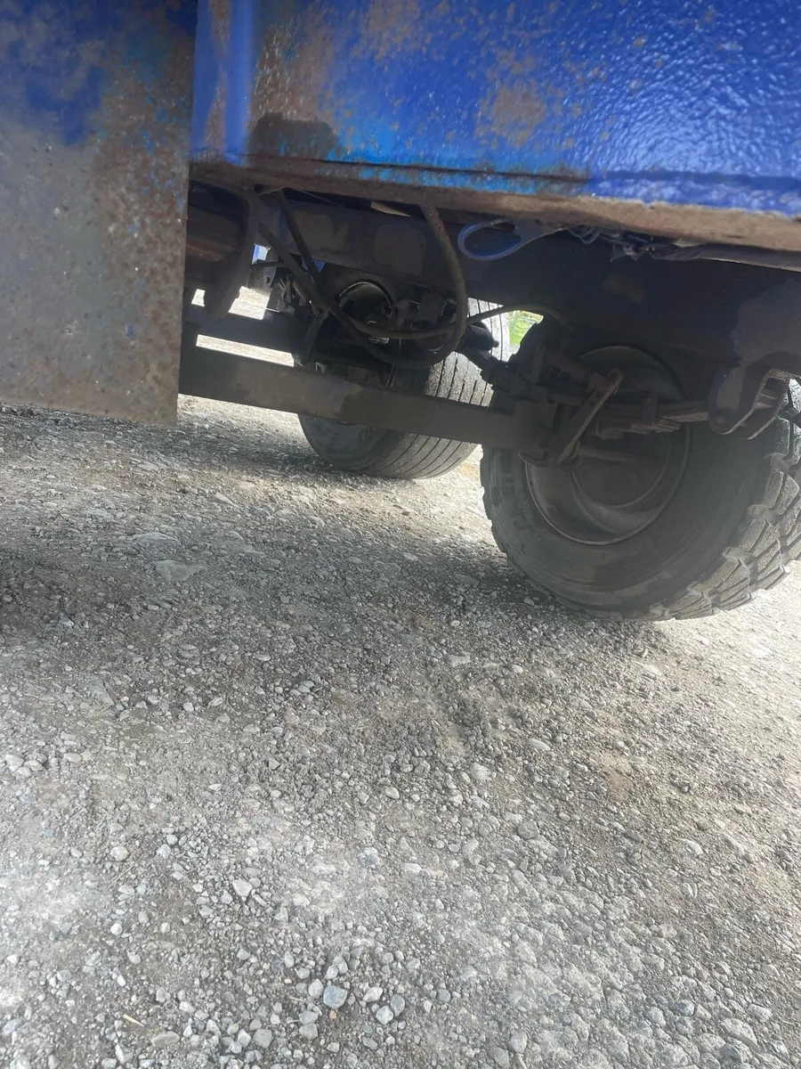 26ft cattle trailer - Image 4