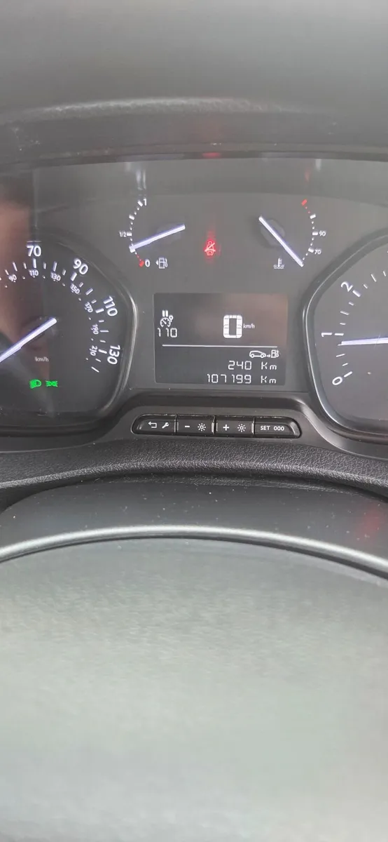 Vauxhall Vivaro 2022 - Image 2