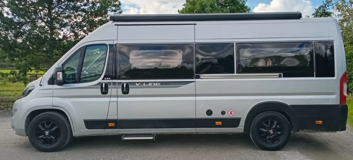 Campervan 2019 Auto-Trail V-Line 634 Sport - Image 1