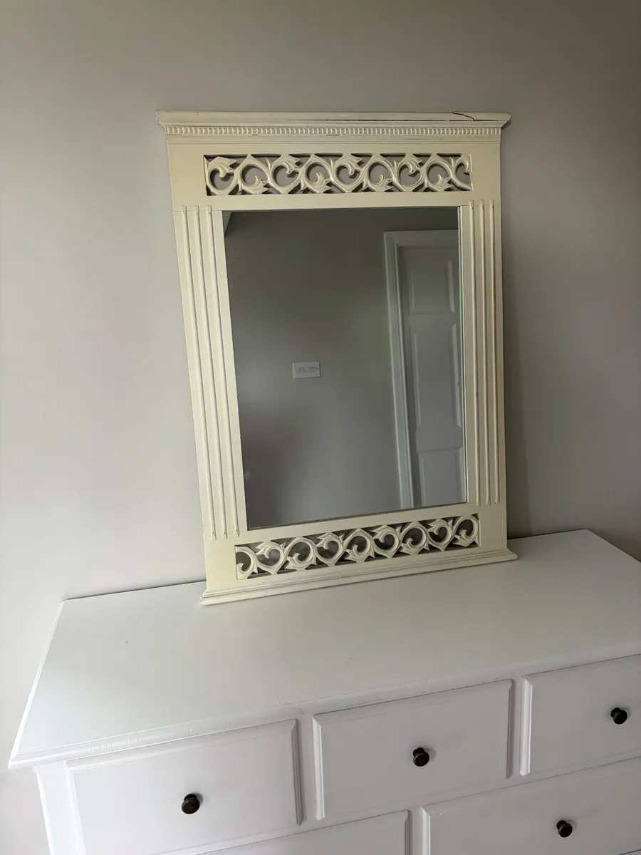 Selection of Mirrors - Image 4