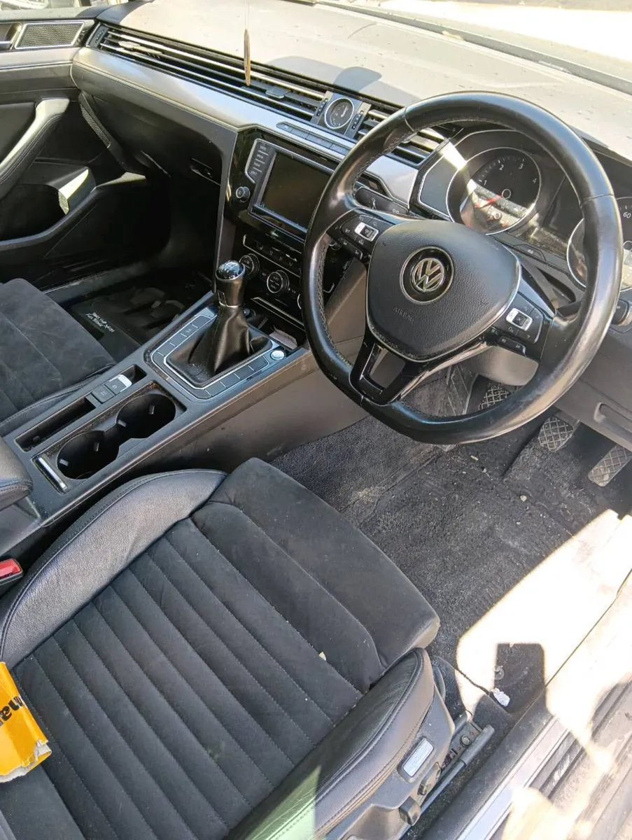 Breaking vw Passat 2017 1.6tdi - Image 4