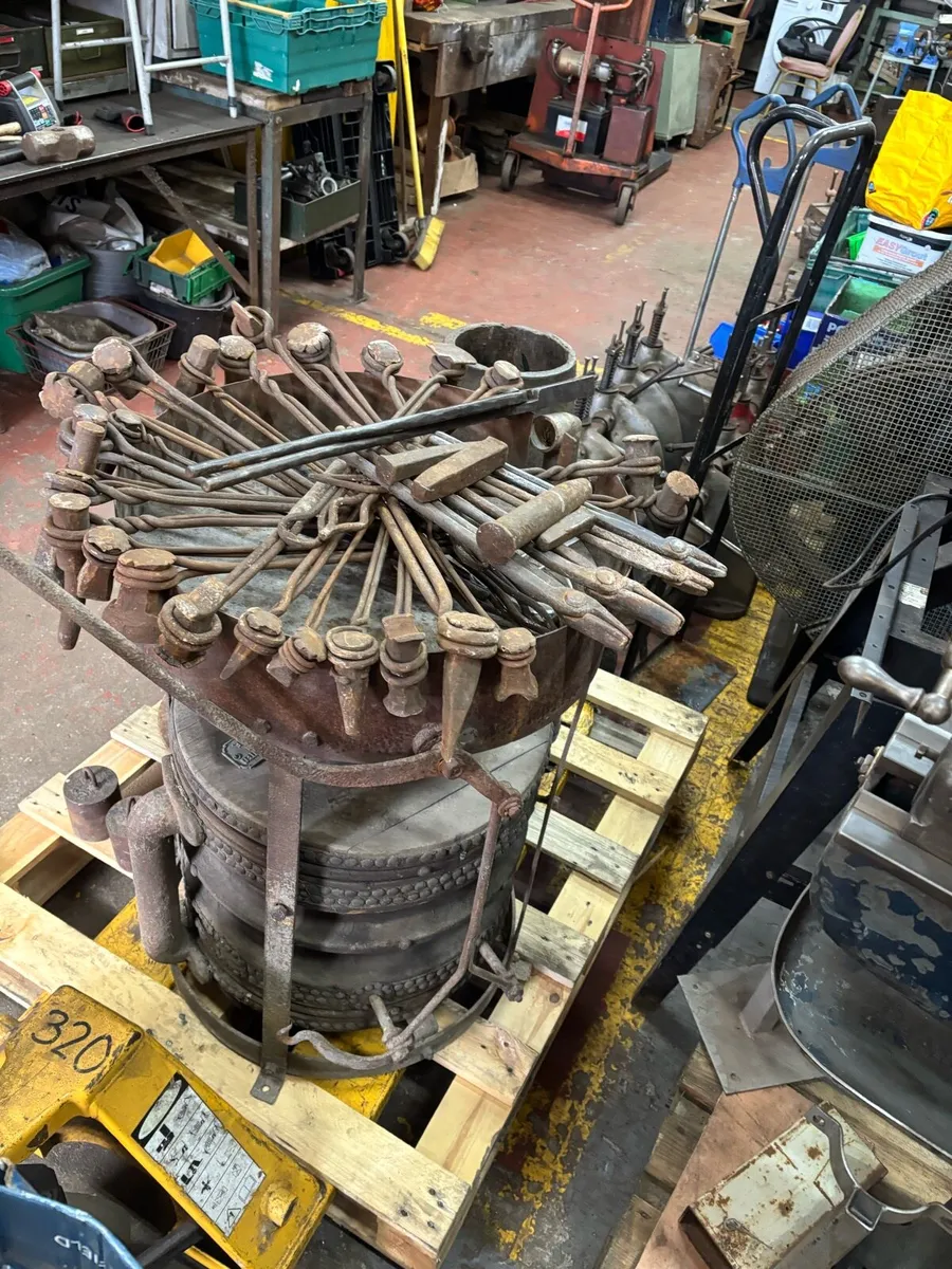 BLACKSMITHS FORGE TOOLING @ Stadbally rally - Image 3