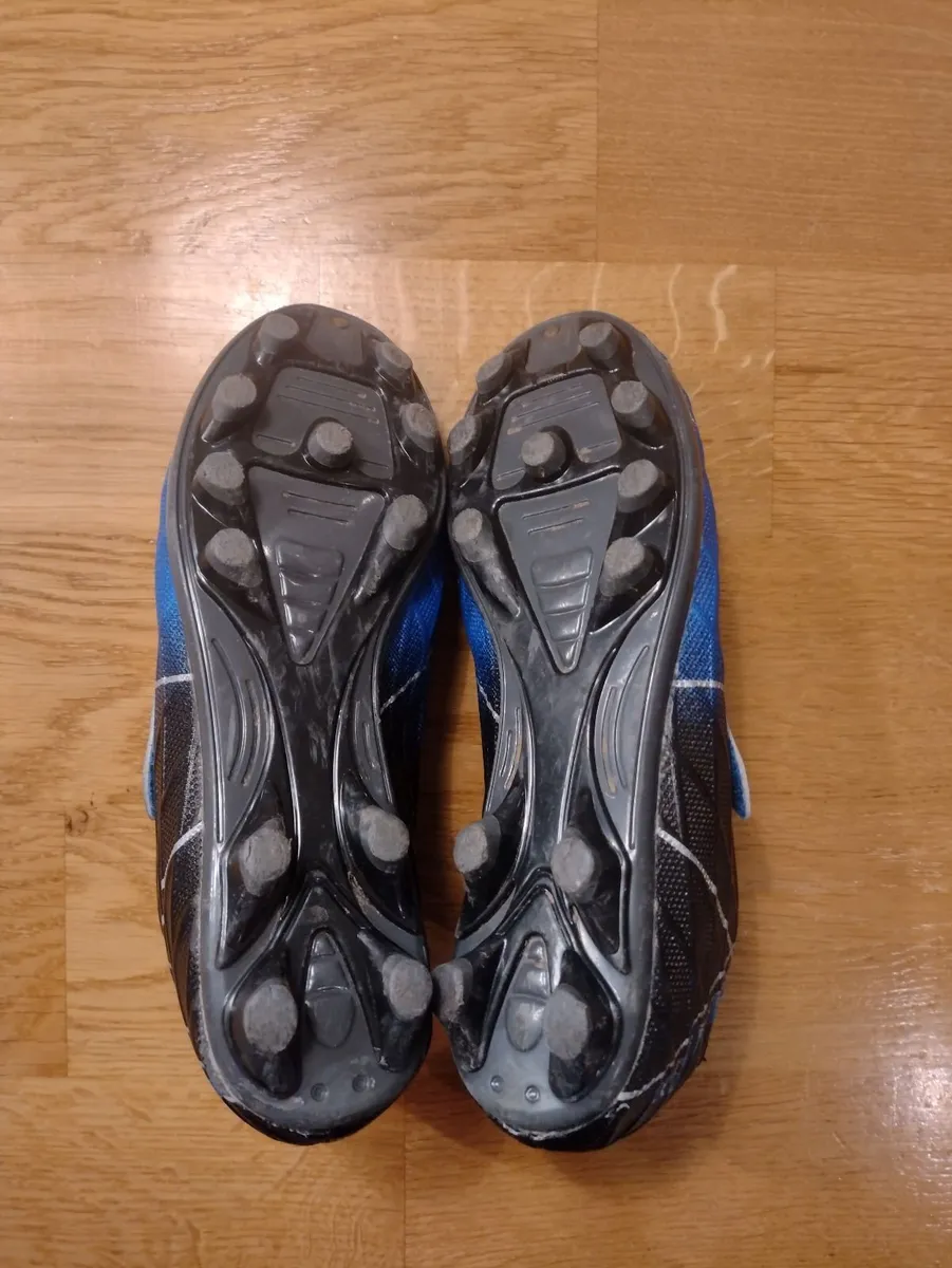 Football boots. Size 2. - Image 2
